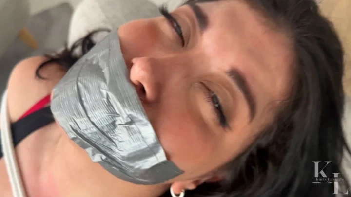 The Kink Lifestyle – Simonas Armchair Bondage