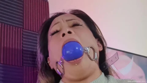 Bound and Gagged – The Art of Short-Term Submission