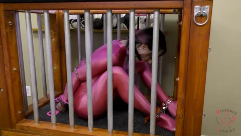 Self-Bondage – Novas Struggle with Handcuffs