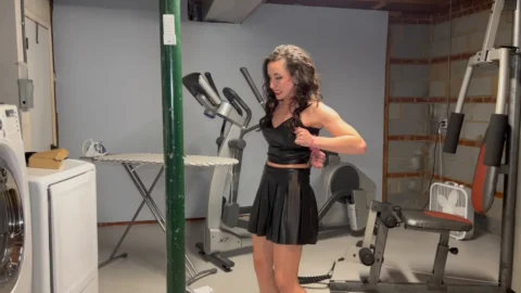 Self-Bondage Adventure – Pink Handcuffs and a Helpless End