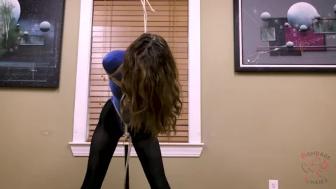 The Weight of Rope – A Story of Suspicions