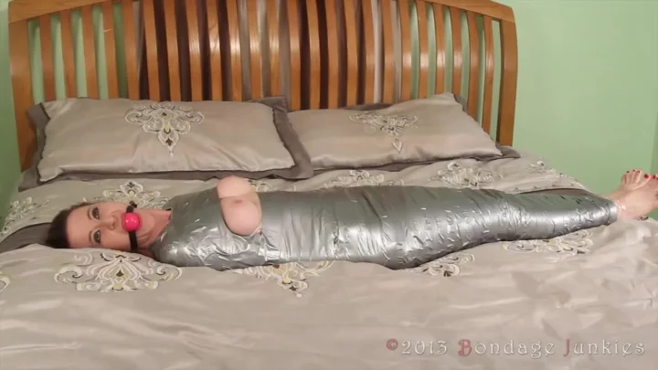 The Art of Immobilization – Serene’s Duct Tape Challenge