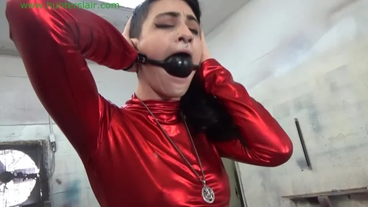 Surrender to Pleasure – Lydia Black’s Self-Bondage Adventure