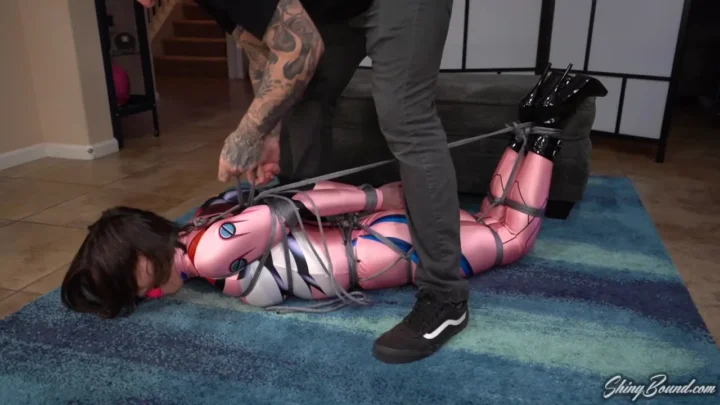 Casey Calverts Spandex Cosplay Experience