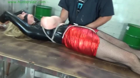 Damsel in Distress – Jeannie Blaze’s Captivating Struggles