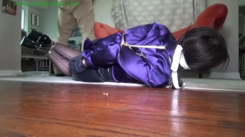 Gigi’s Unexpected Meeting – Tied by the Speaker Wire