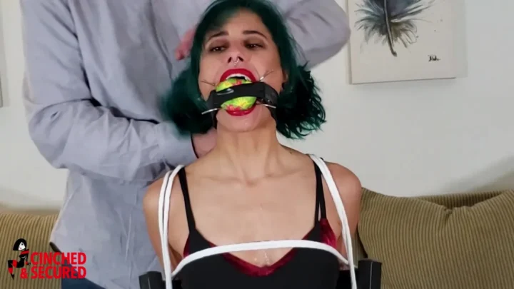 Lilith’s Aching Jaws – The Effects of the Giant White Ball Gag