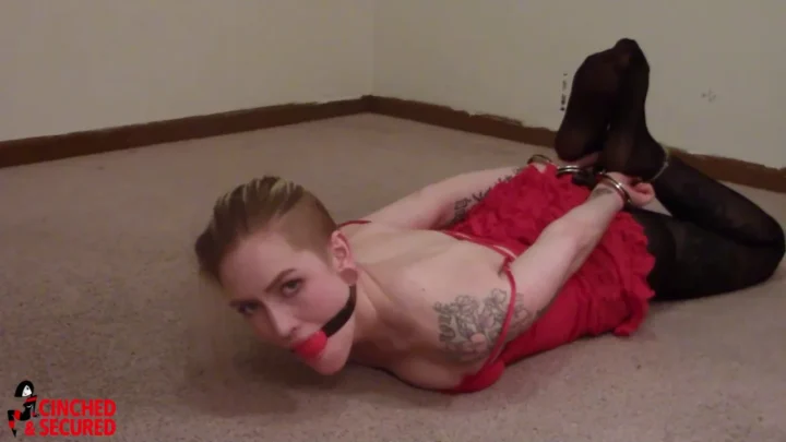 Bound in Red – Amanda Maries Teasing Game of Surrender