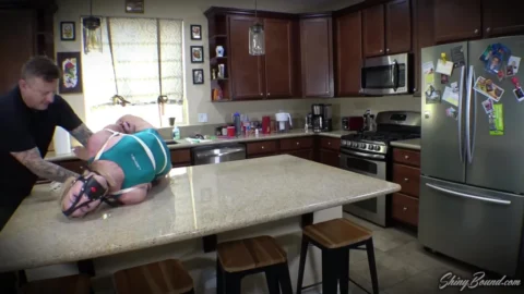 Spandex Seduction – Jolene Hexx in a One Piece Swimsuit