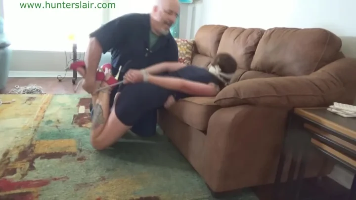 Twisted Games – Ayla’s Battle in the Mysterious Mansion