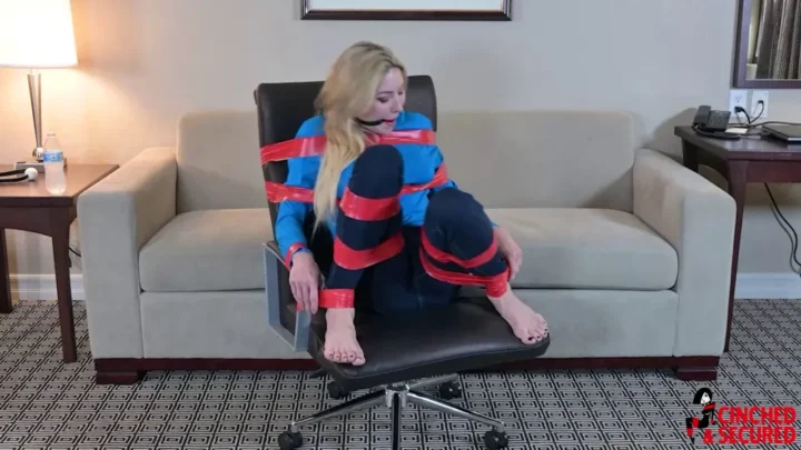 Bound for Disaster – Agathas Relaxing Getaway Turns into Sheer Terror