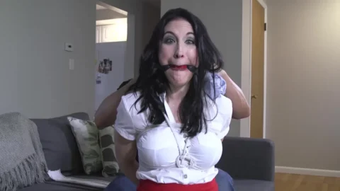 A Magical Transformation – Raven Eve’s Unforgettable Night