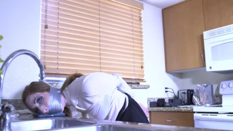 Olivia Rose’s Unexpected Bondage Adventure