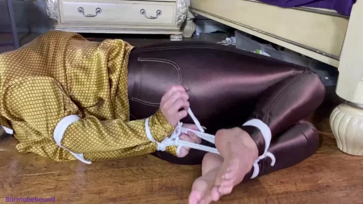 Bound by Betrayal – Nyxon’s Deceptive Web of Seduction