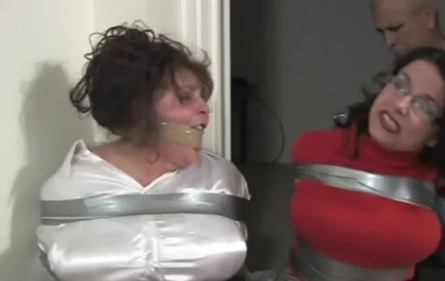 Caught in the Act – Elane’s Unexpected Guest